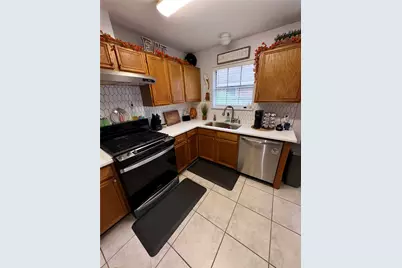 4325 Spoonbill Drive, Seabrook, TX 77586 - Photo 7