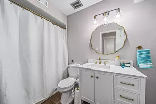 359 N Post Oak Ln, Houston, TX 77024 - Photo 17