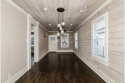 4715 Avenue P 1/2, Galveston, TX 77551 - Photo 3