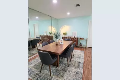 8914 Beau Monde Drive, Houston, TX 77099 - Photo 5