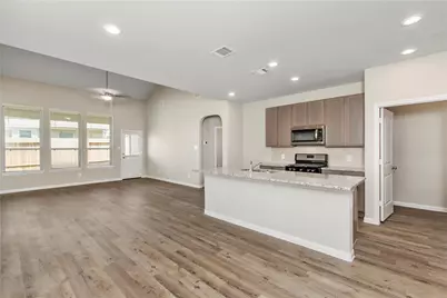 2750 Williams Grove Court, Conroe, TX 77304 - Photo 7