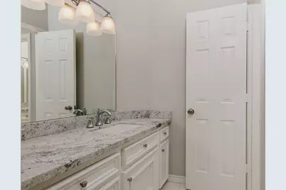 26 N Highland Court, The Woodlands, TX 77381 - Photo 21