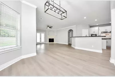 41 Borondo Stretch, La Marque, TX 77568 - Photo 9