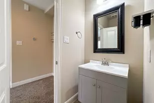 717 Via Lago, Webster, TX 77598 - Photo 41