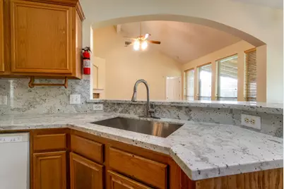17143 Summer Hollow Drive, Sugar Land, TX 77498 - Photo 9