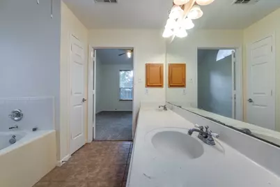 17143 Summer Hollow Drive, Sugar Land, TX 77498 - Photo 19