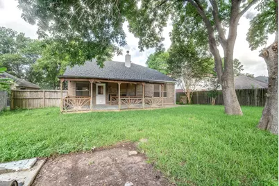 17143 Summer Hollow Drive, Sugar Land, TX 77498 - Photo 33