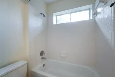 17143 Summer Hollow Drive, Sugar Land, TX 77498 - Photo 29