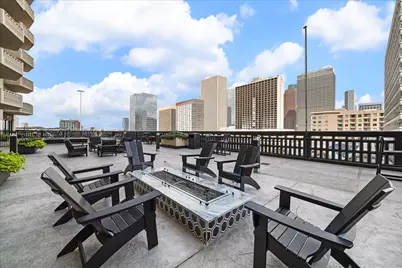 2016 Main Street #903, Houston, TX 77002 - Photo 33