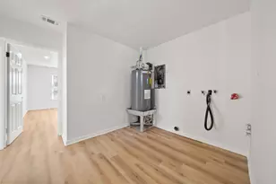 1402 4th Ave N, Texas City, TX 77590 - Photo 15