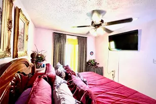 3111 Windy Royal Dr, Houston, TX 77045 - Photo 9