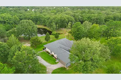 289 William Thomas Road, Huntsville, TX 77320 - Photo 33