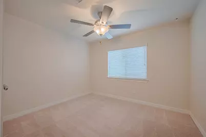 10004 Spring Shadows Park Circle, Houston, TX 77080 - Photo 29