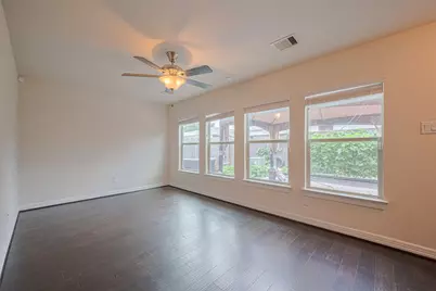 10004 Spring Shadows Park Circle, Houston, TX 77080 - Photo 7