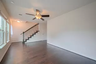 10004 Spring Shadows Park Cir, Houston, TX 77080 - Photo 5