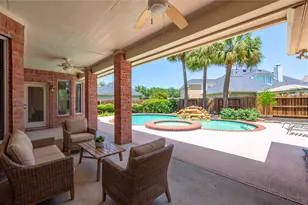 2579 Costa Mesa Cir, League City, TX 77573 - Photo 11