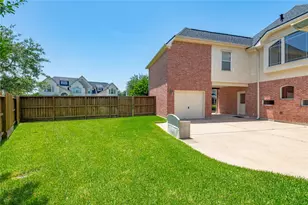 2579 Costa Mesa Cir, League City, TX 77573 - Photo 5