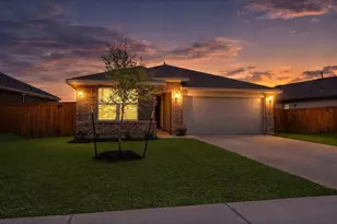 10647 Cascade Crk Dr, Rosharon, TX 77583 - Photo 3