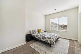 6330 Paddington Bnd Dr, Houston, TX 77008 - Photo 11