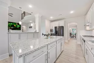 2714 Ahnya Ln, League City, TX 77573 - Photo 11