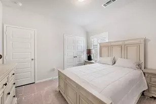 2714 Ahnya Ln, League City, TX 77573 - Photo 33