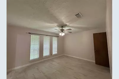 1712 Carol Lee Lane, Conroe, TX 77301 - Photo 7