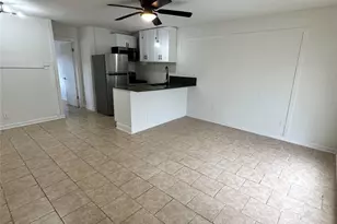 7610 Red Robin Ln, Houston, TX 77075 - Photo 9