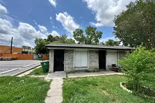 7610 Red Robin Ln, Houston, TX 77075 - Photo 15