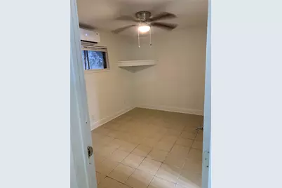 7610 Red Robin Lane, Houston, TX 77075 - Photo 17