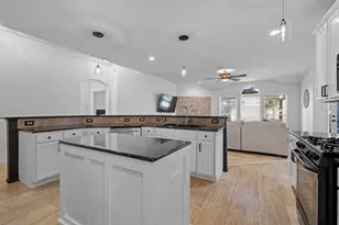 27218 Kendal Ridge Ln, Cypress, TX 77433 - Photo 9