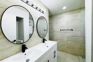 2326 Briarview Dr, Houston, TX 77077 - Photo 17