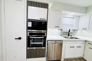 2326 Briarview Dr, Houston, TX 77077 - Photo 13