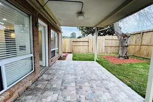 2326 Briarview Dr, Houston, TX 77077 - Photo 41