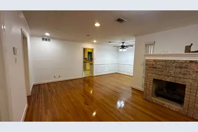 3323 Cloverdale Street, Houston, TX 77025 - Photo 7