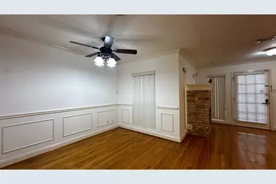 3323 Cloverdale Street, Houston, TX 77025 - Photo 3