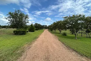 7618 Meiners Rd, Ledbetter, TX 78946 - Photo 37