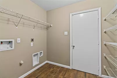 7922 Owl Lane, Baytown, TX 77523 - Photo 5