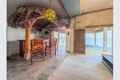 442 Jeanie Lynn Street, Tiki Island, TX 77554 - Photo 43