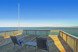 442 Jeanie Lynn St, Tiki Island, TX 77554 - Photo 39