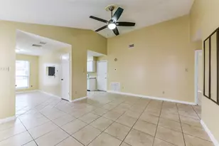 7839 Greenedge Dr, Houston, TX 77040 - Photo 5