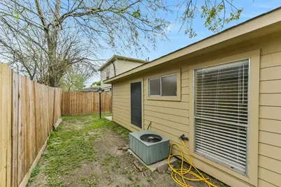 7839 Greenedge Drive, Houston, TX 77040 - Photo 27