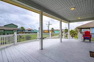 143 Ocean View Dr, Crystal Beach, TX 77650 - Photo 7