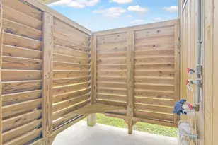 143 Ocean View Dr, Crystal Beach, TX 77650 - Photo 37