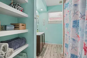 5003 Meadow Lark Ln, Dickinson, TX 77539 - Photo 17