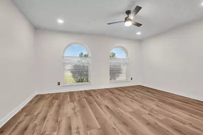 10414 Rustic Rock Road, La Porte, TX 77571 - Photo 11