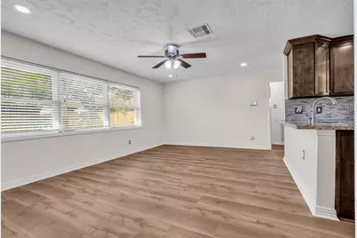10414 Rustic Rock Road, La Porte, TX 77571 - Photo 9