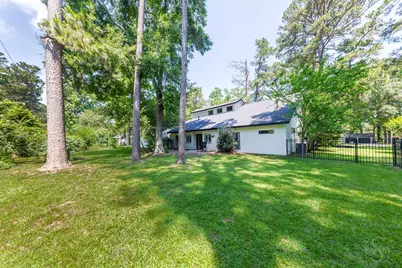 1302 Mustang Trail, Houston, TX 77339 - Photo 41
