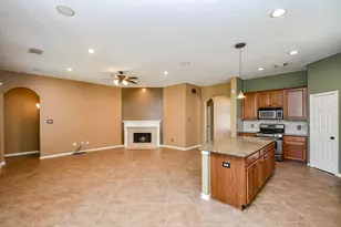 22606 Blanefield Ct, Tomball, TX 77375 - Photo 9
