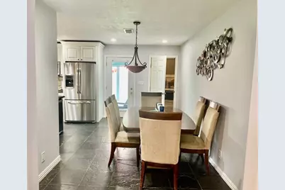 1114 Bayou Circle, Galveston, TX 77551 - Photo 7