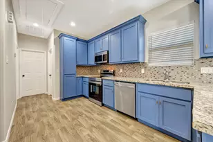 904 W Sealy St, Alvin, TX 77511 - Photo 23